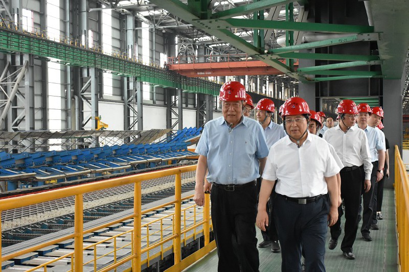 洛陽市長徐衣顯率洛陽企業(yè)考察團到我公司考察對接